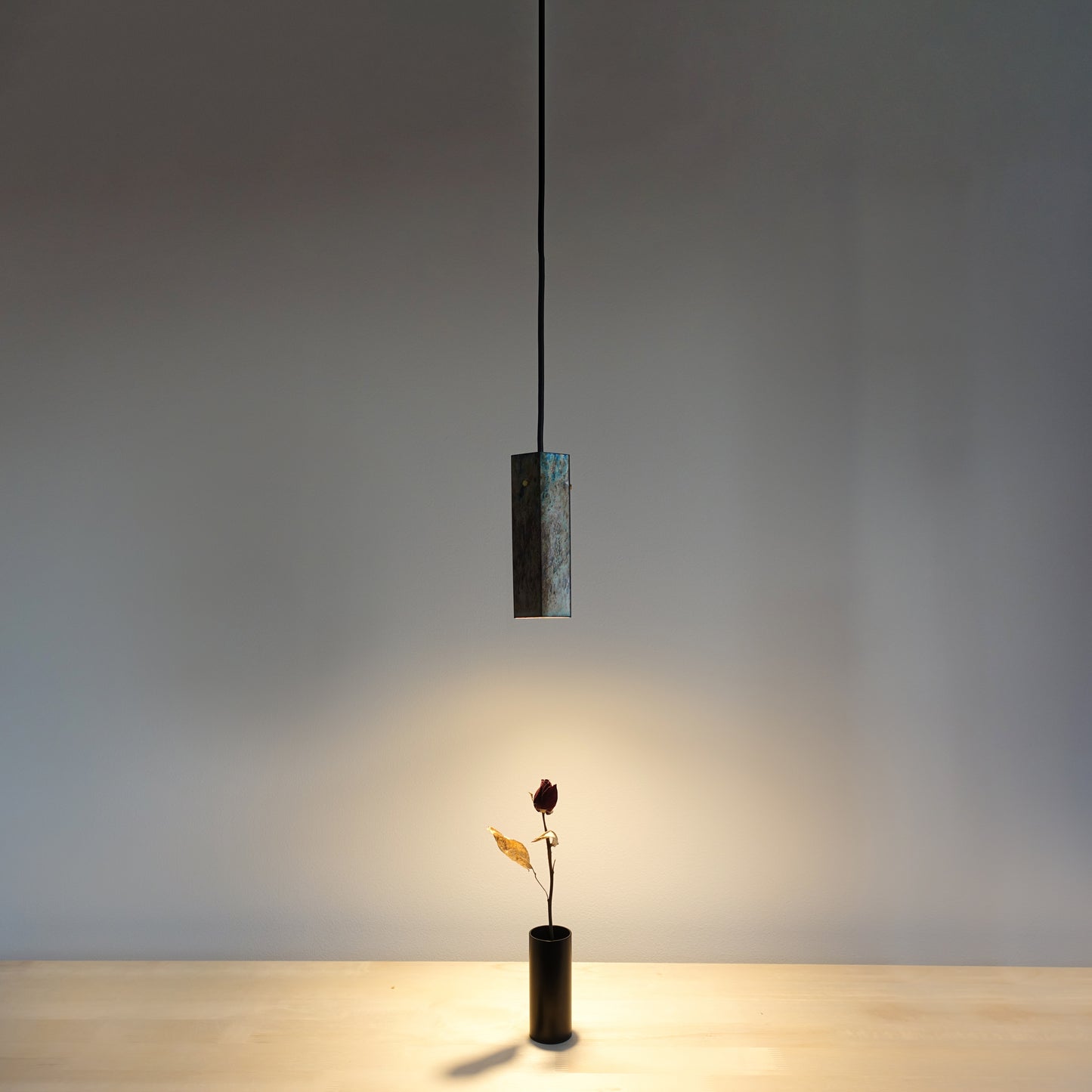 CALM PENDANT