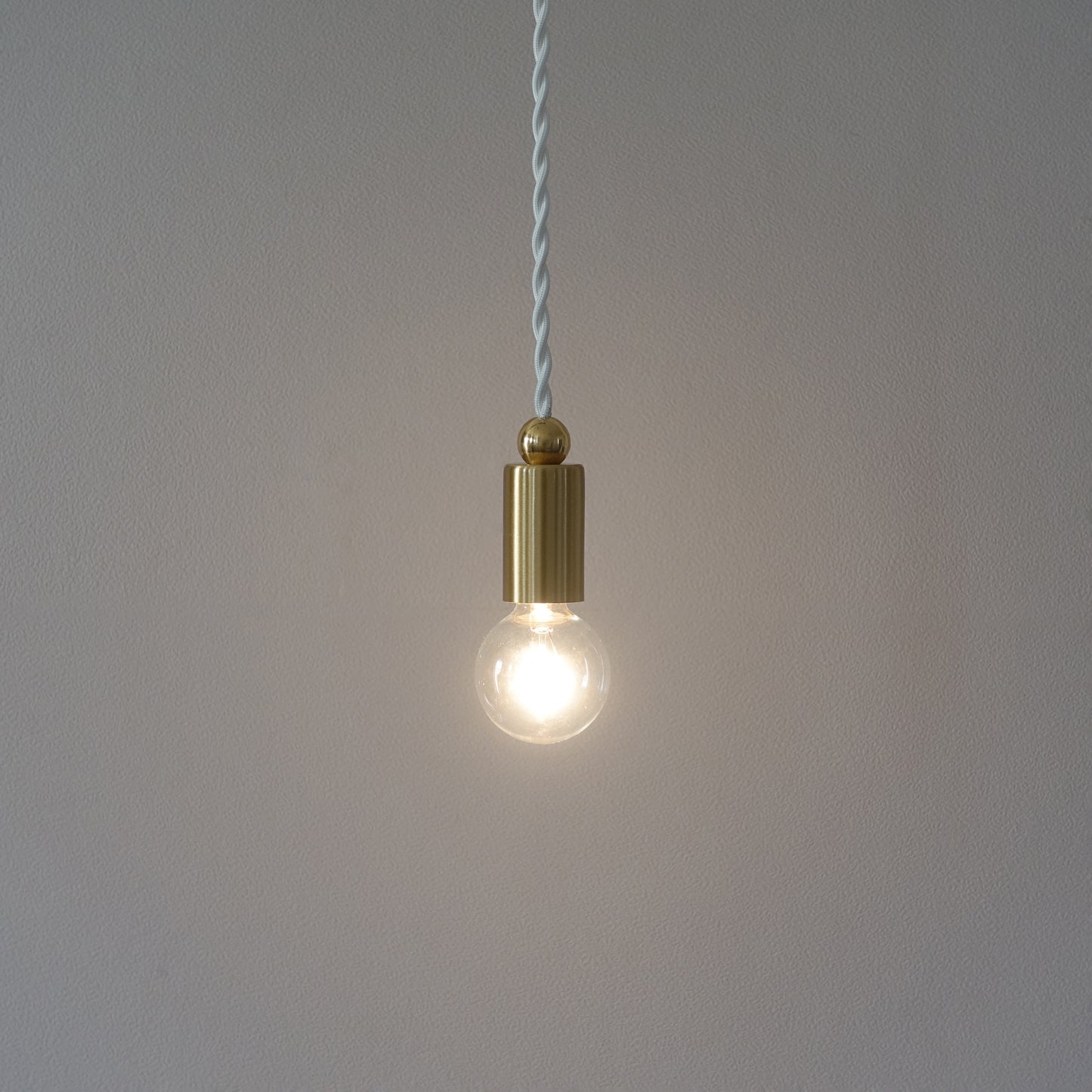 PETIT PENDANT / BRASS