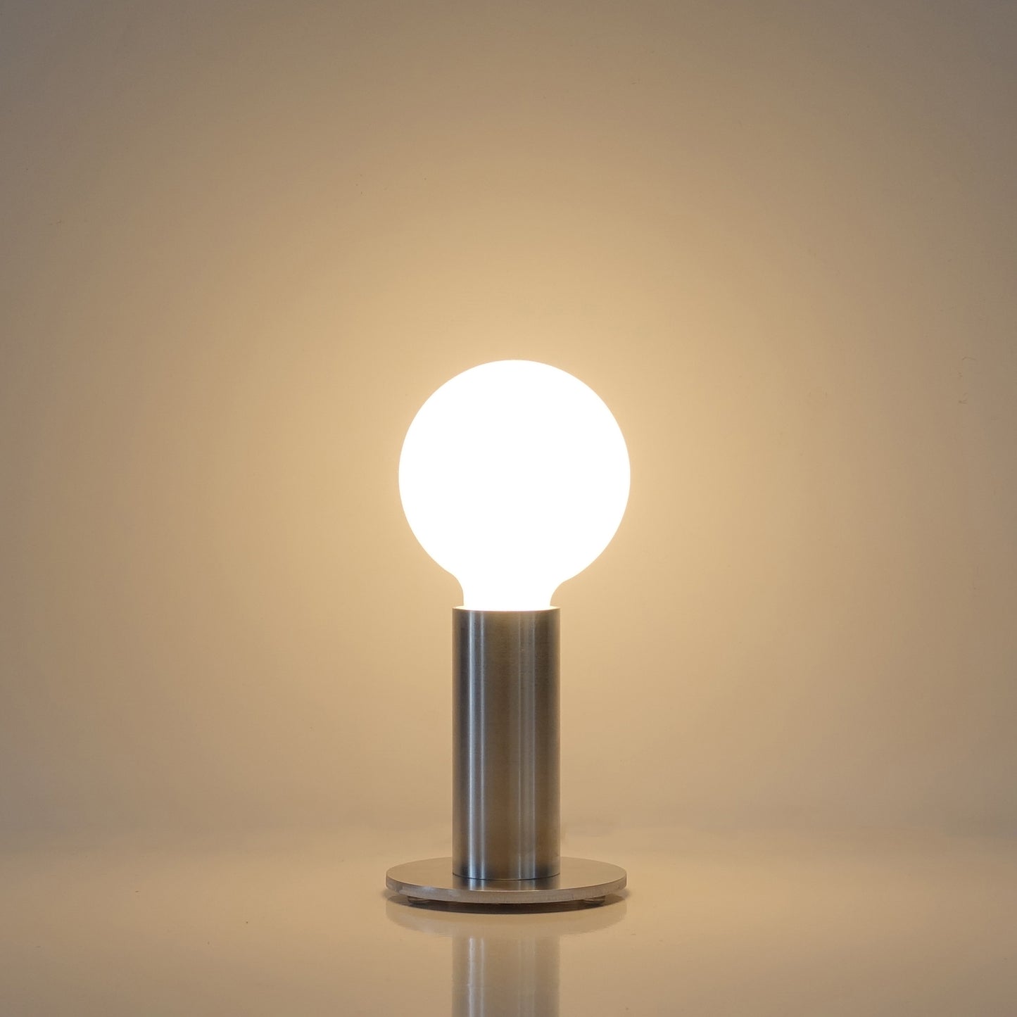 AL TABLE LAMP