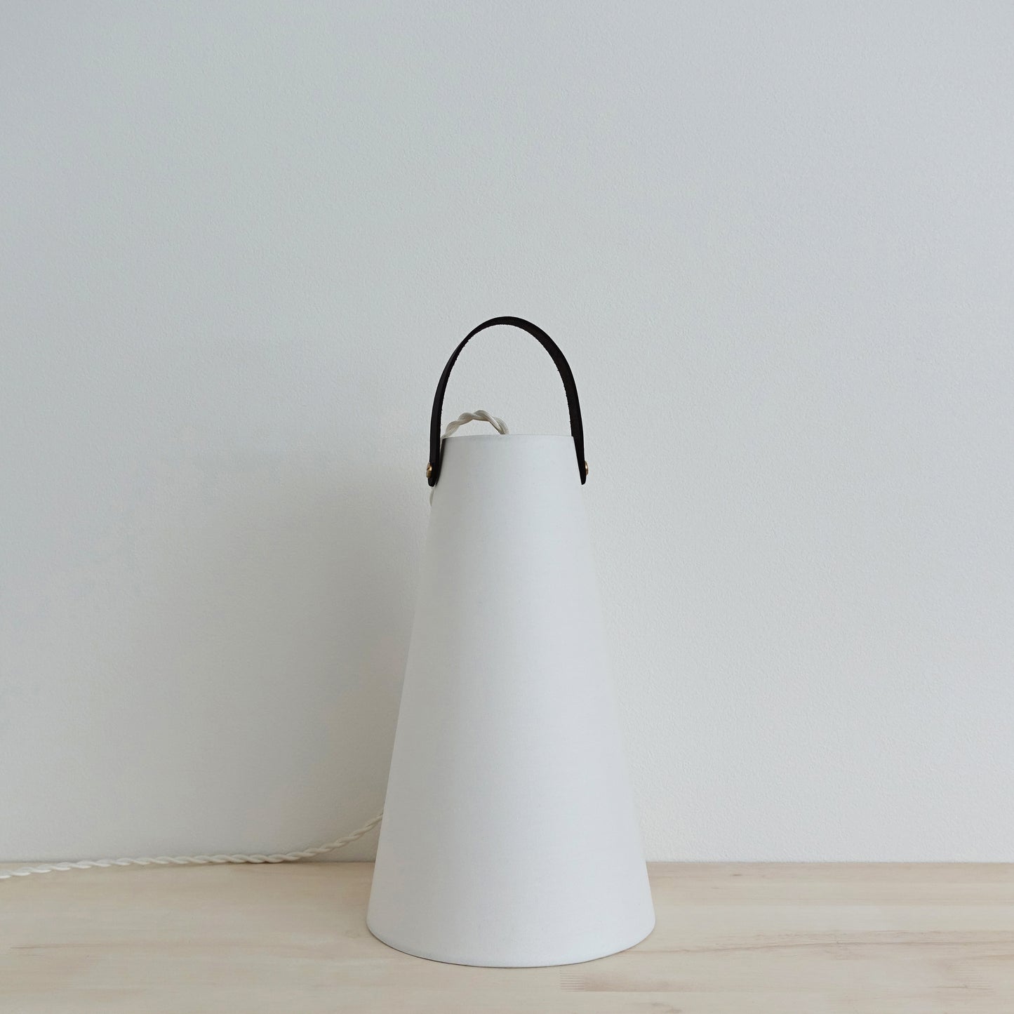 TOTTE FLOOR LAMP