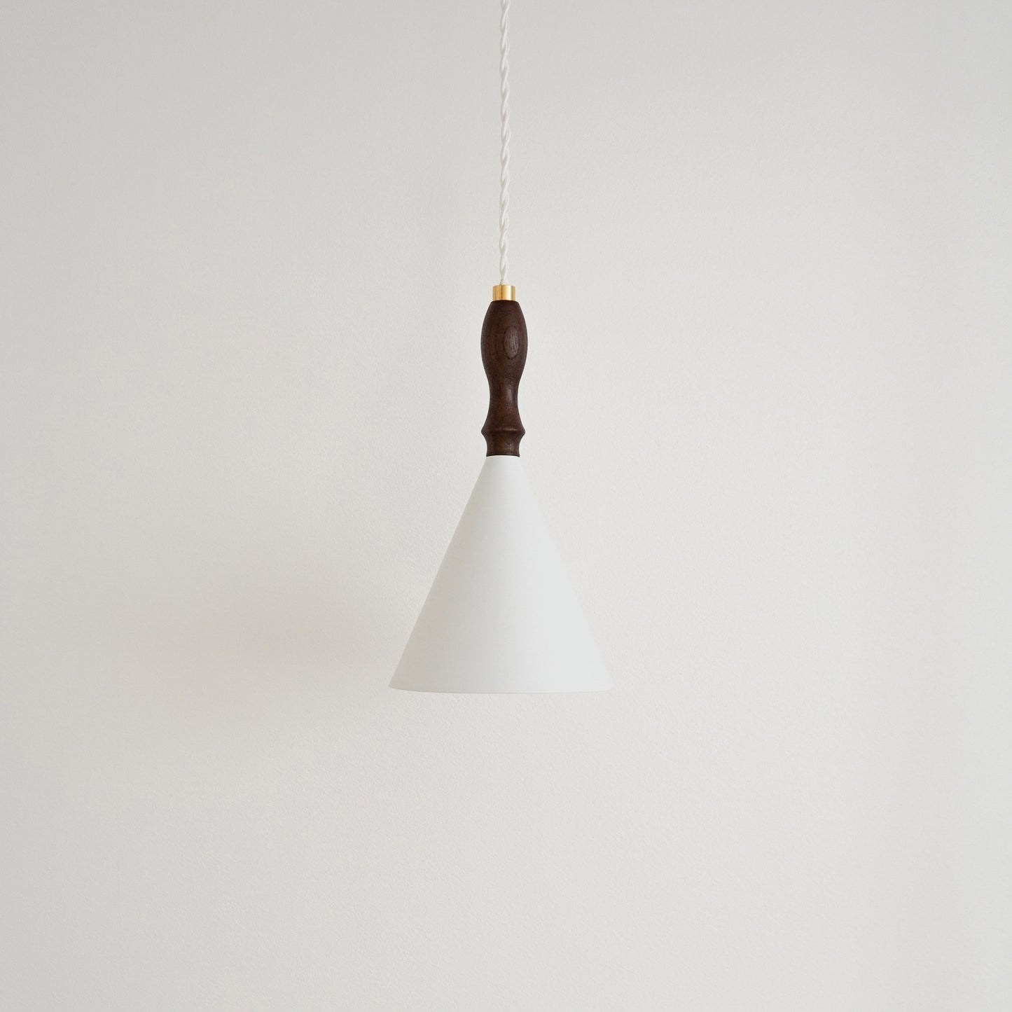 KEEL PENDANT