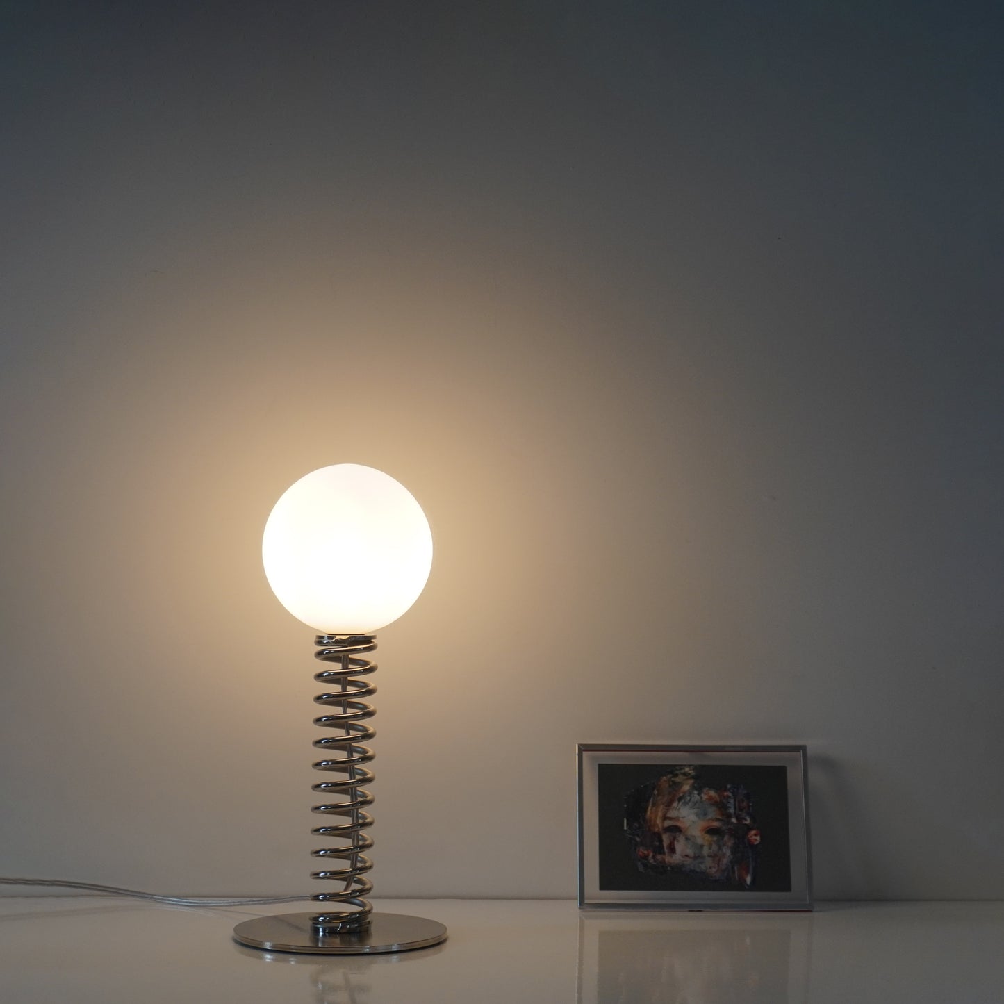 COIL LAMP -STAND-