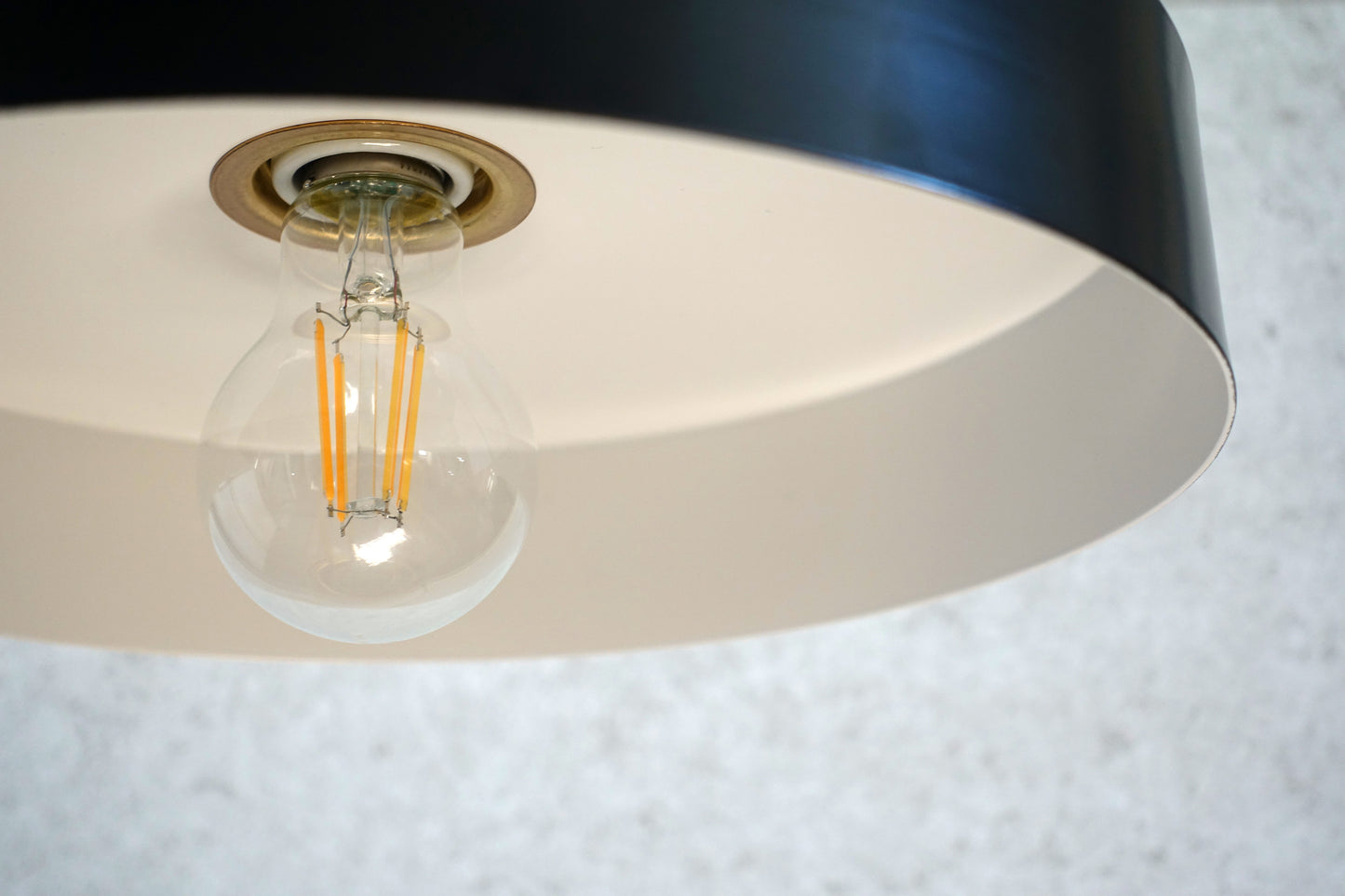 TUTU PENDANT / SHADE A (BLACK)