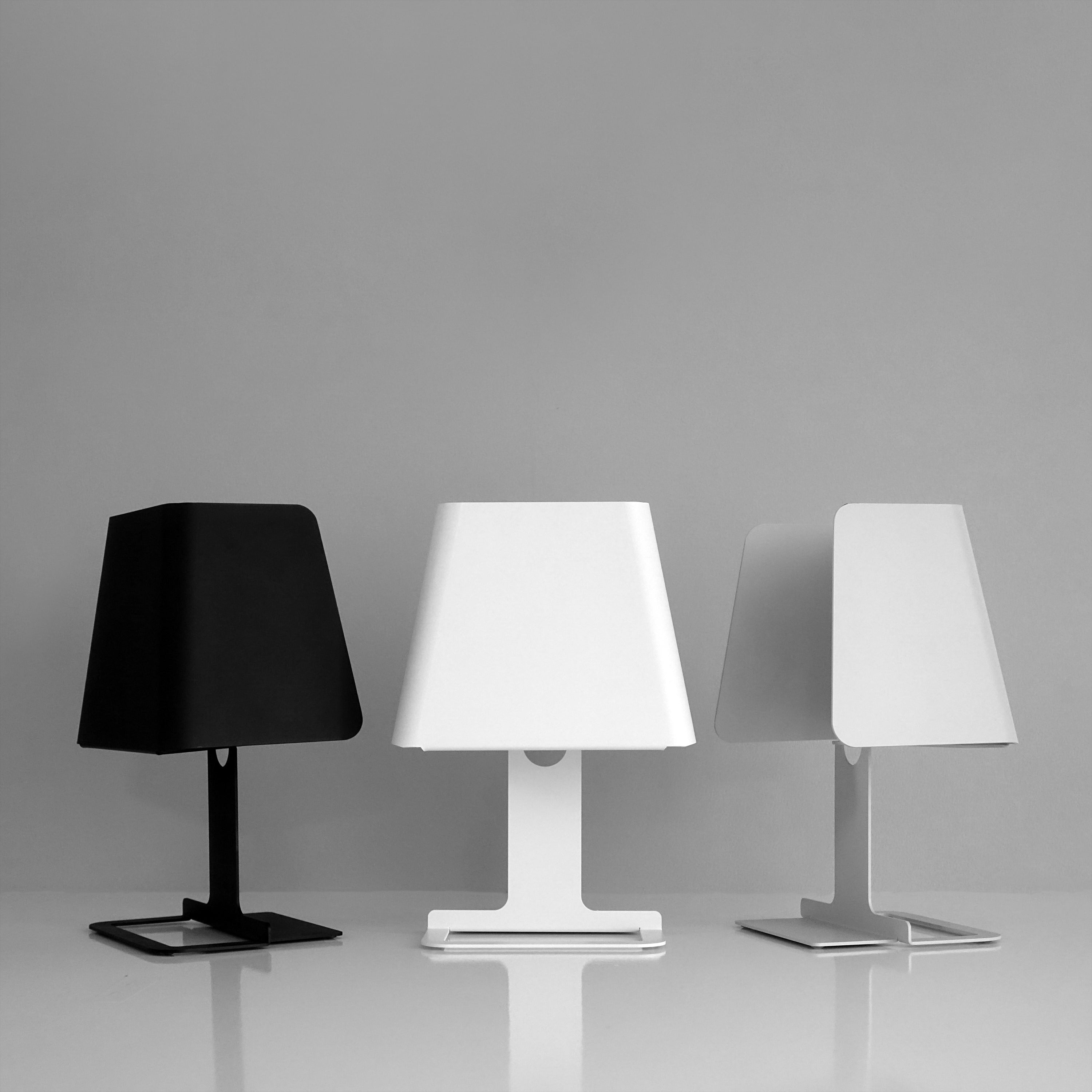 PLIE LAMP – &LIGHT