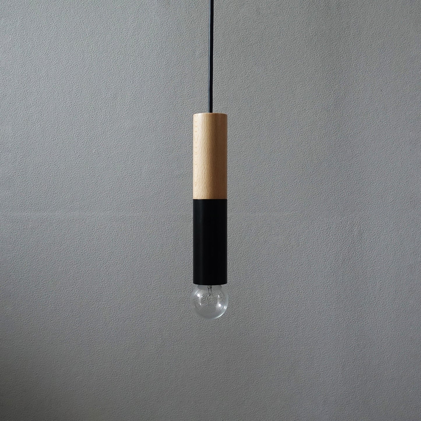 STICK LAMP / PENDANT (BLACK)