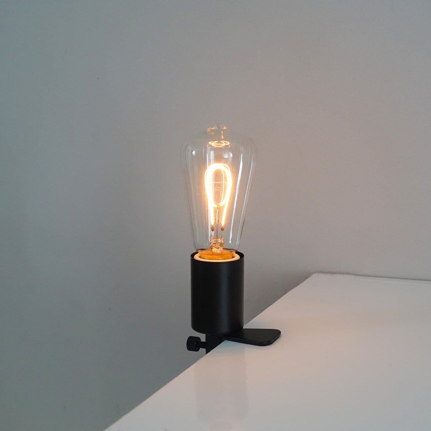 CLAMP LAMP