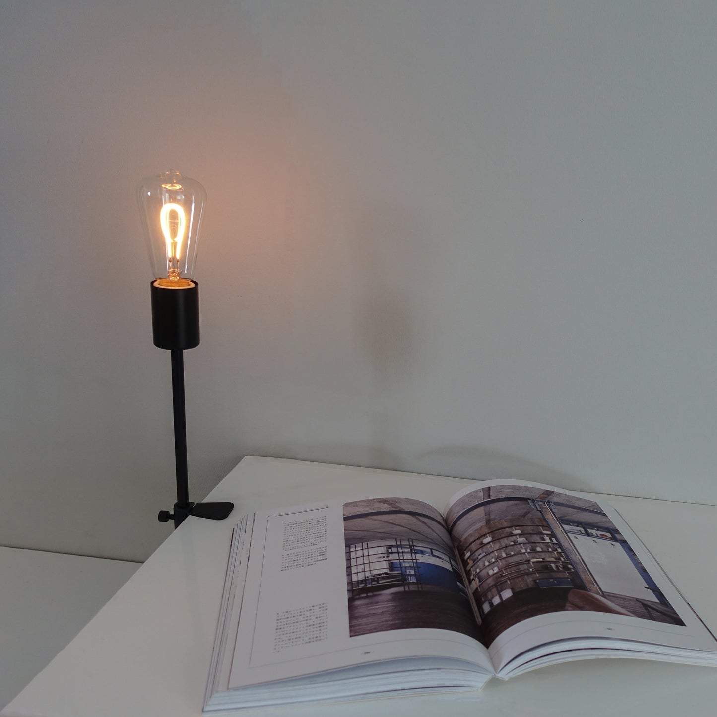 CLAMP LAMP