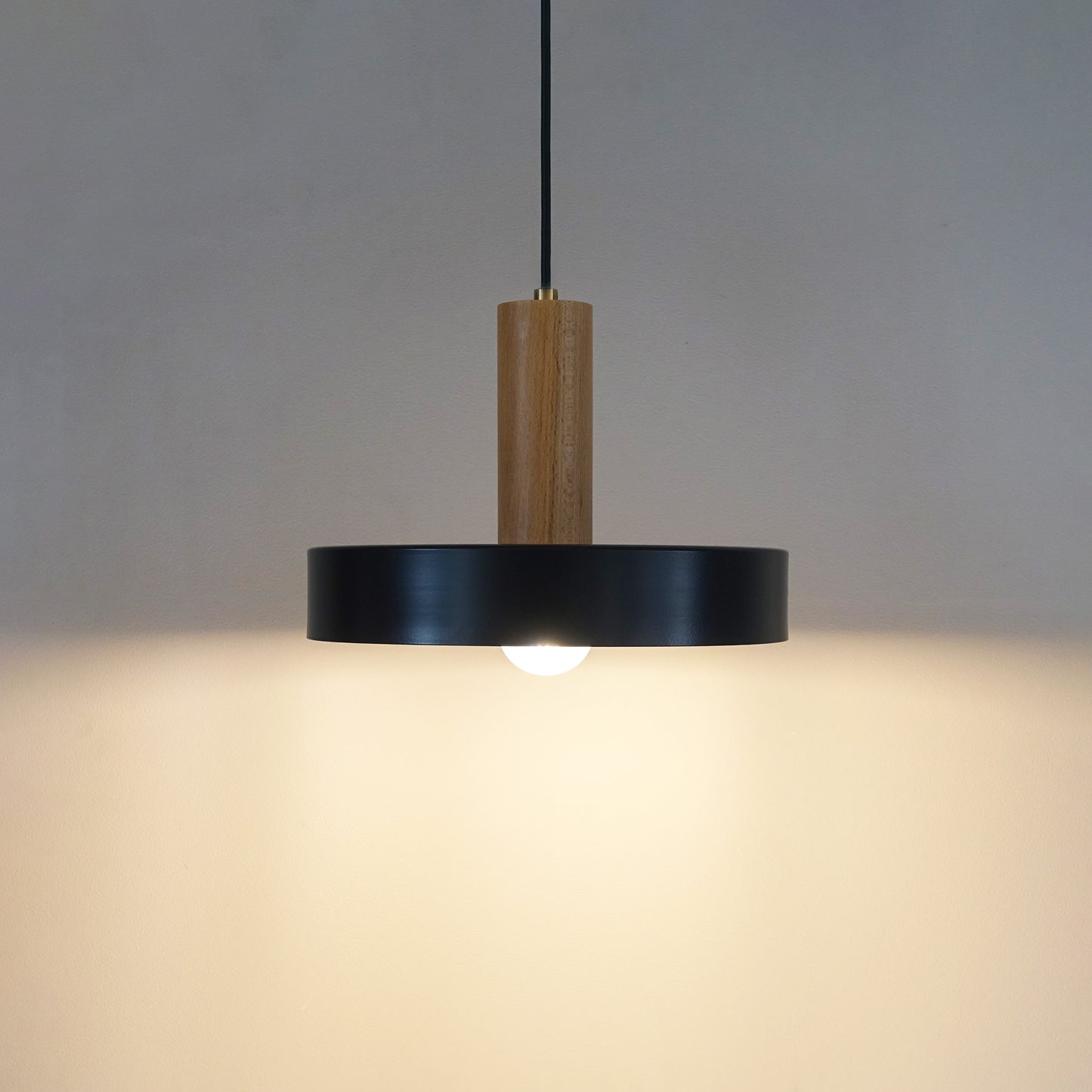 TUTU PENDANT / SHADE A (BLACK)
