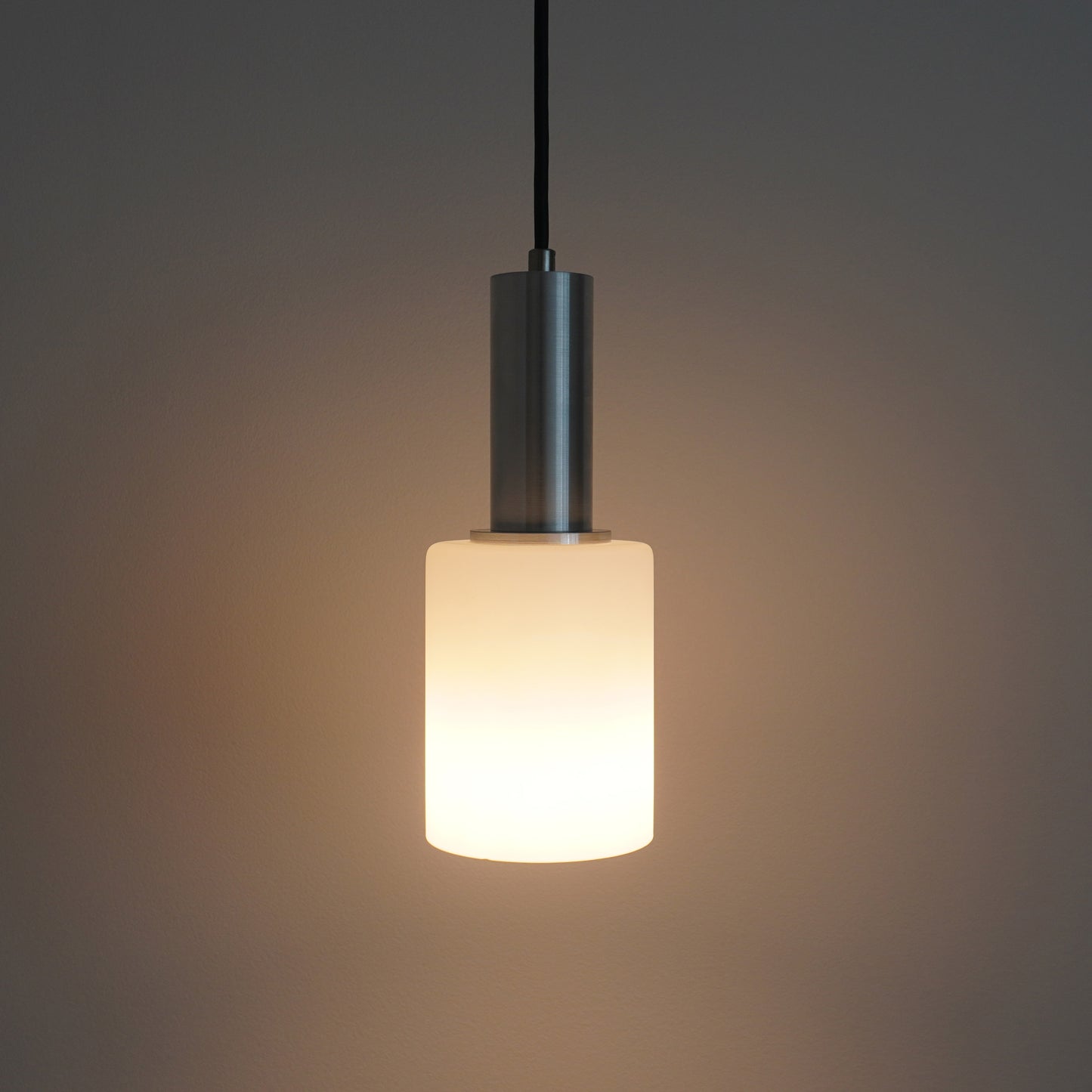 TOLA / ALUMINUM